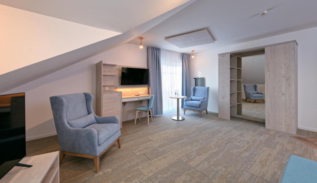 Hotel Schluister Park Каролинензиль Экстерьер фото