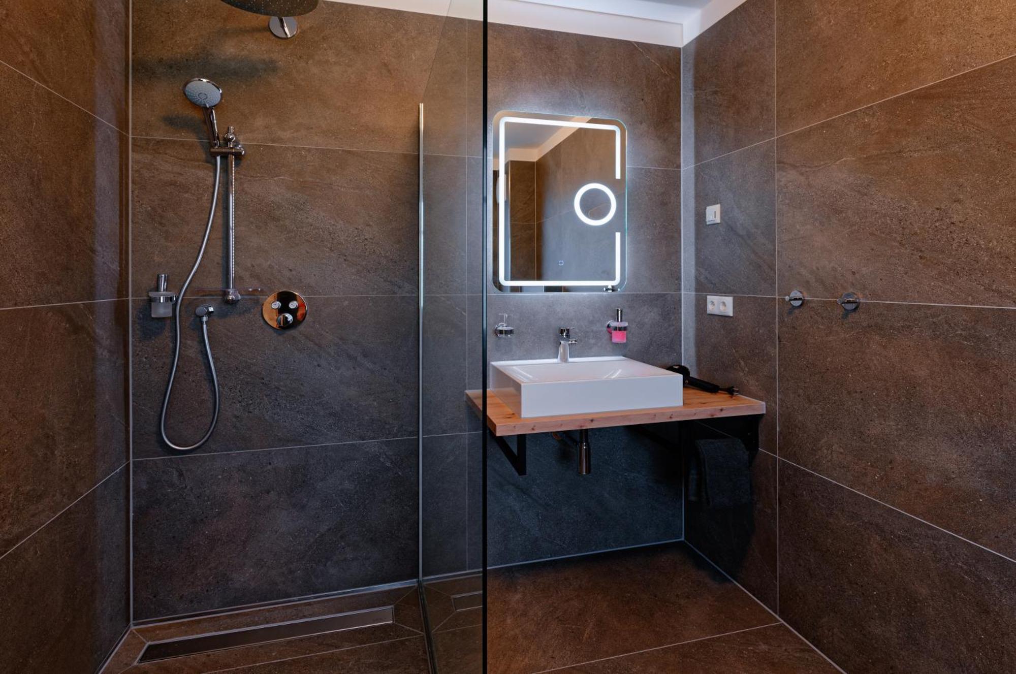 Hotel Schluister Park Каролинензиль Экстерьер фото