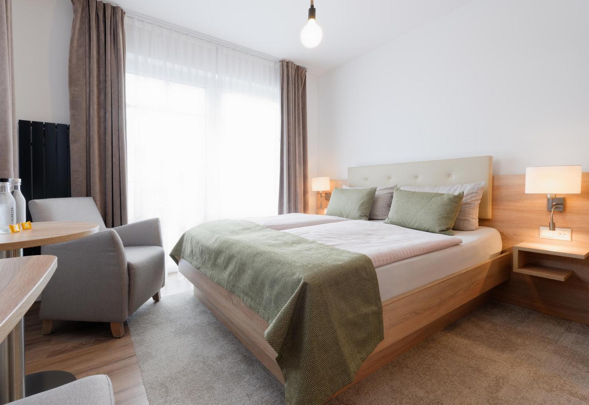 Hotel Schluister Park Каролинензиль Экстерьер фото